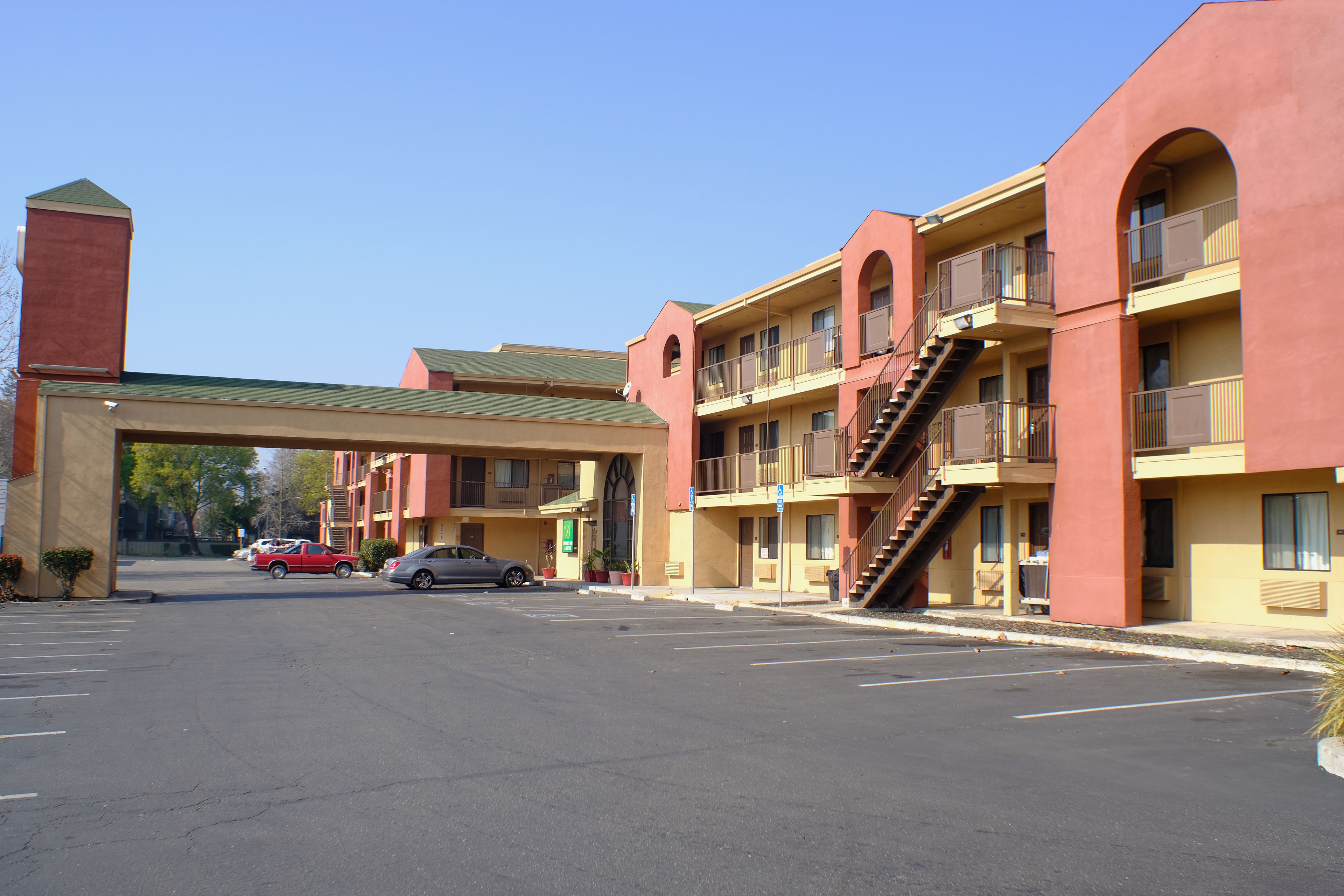 Photo - Budget Inn and Suites Stockton Yosemite
