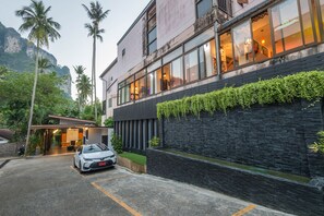 Front of property - Aonang Paradise Resort (Krabi)