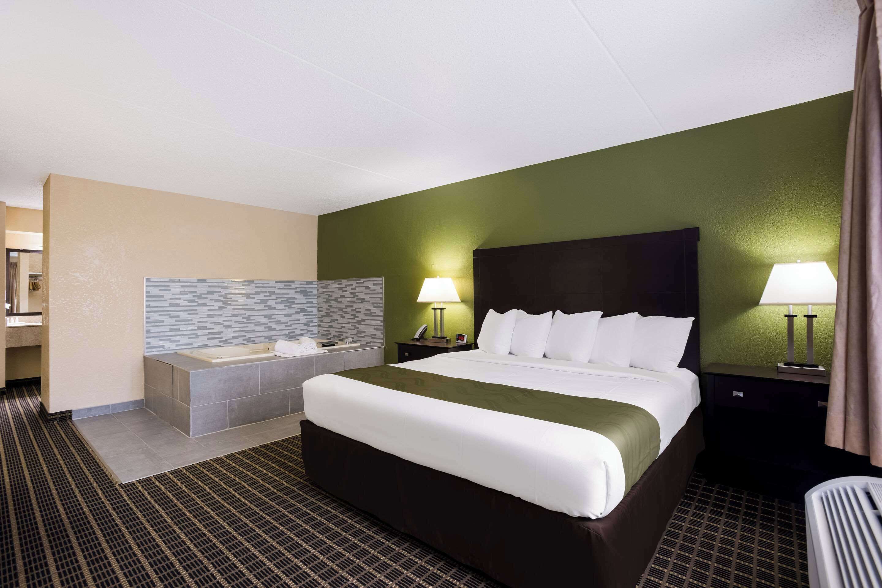 room, 1 king bed, non-smoking, upgrade, not pet friendly | premium bedding, pillow-top beds, in-room safe, desk