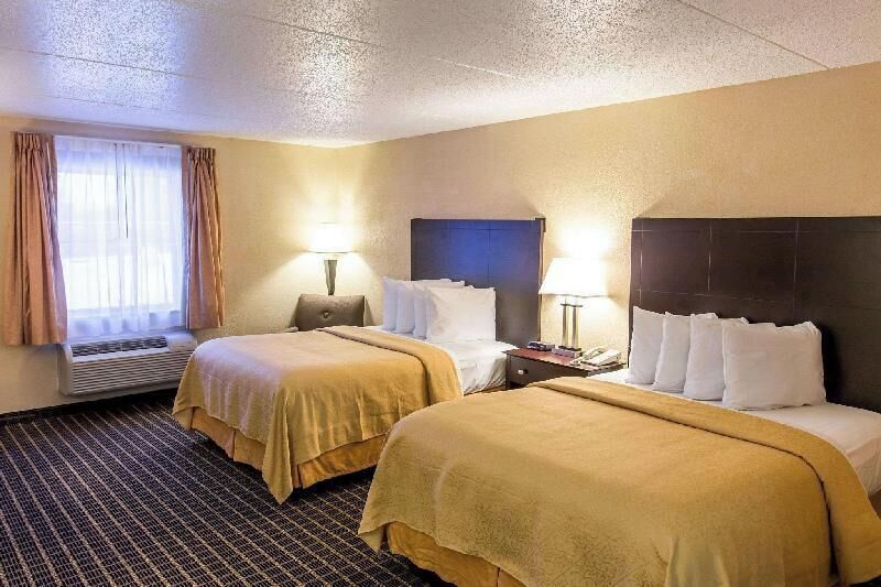 Premium bedding, pillowtop beds, in-room safe, desk