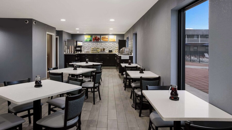 Quality Inn & Suites Big Rapids near University