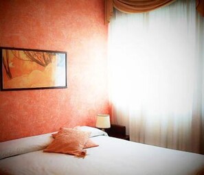 Chambre Standard Double ou avec lits jumeaux