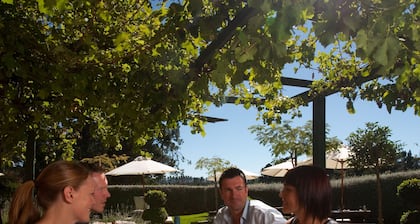 ASURE Christchurch Classic Motel & Apartments