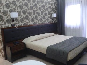 Biancheria da letto ipoallergenica, copriletto in piuma, minibar
