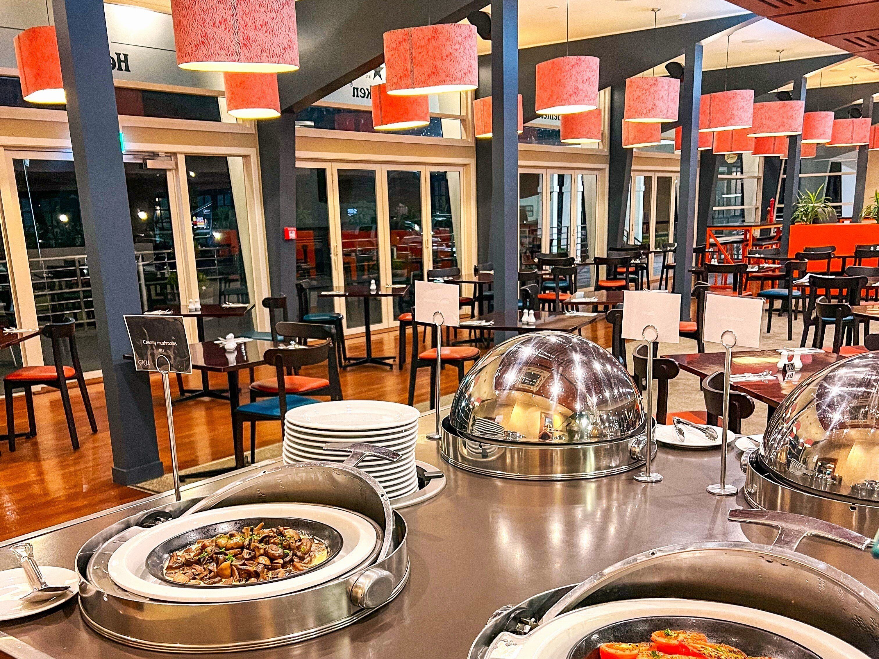 Daily buffet breakfast for a fee