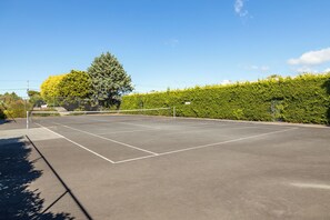 Tennis court