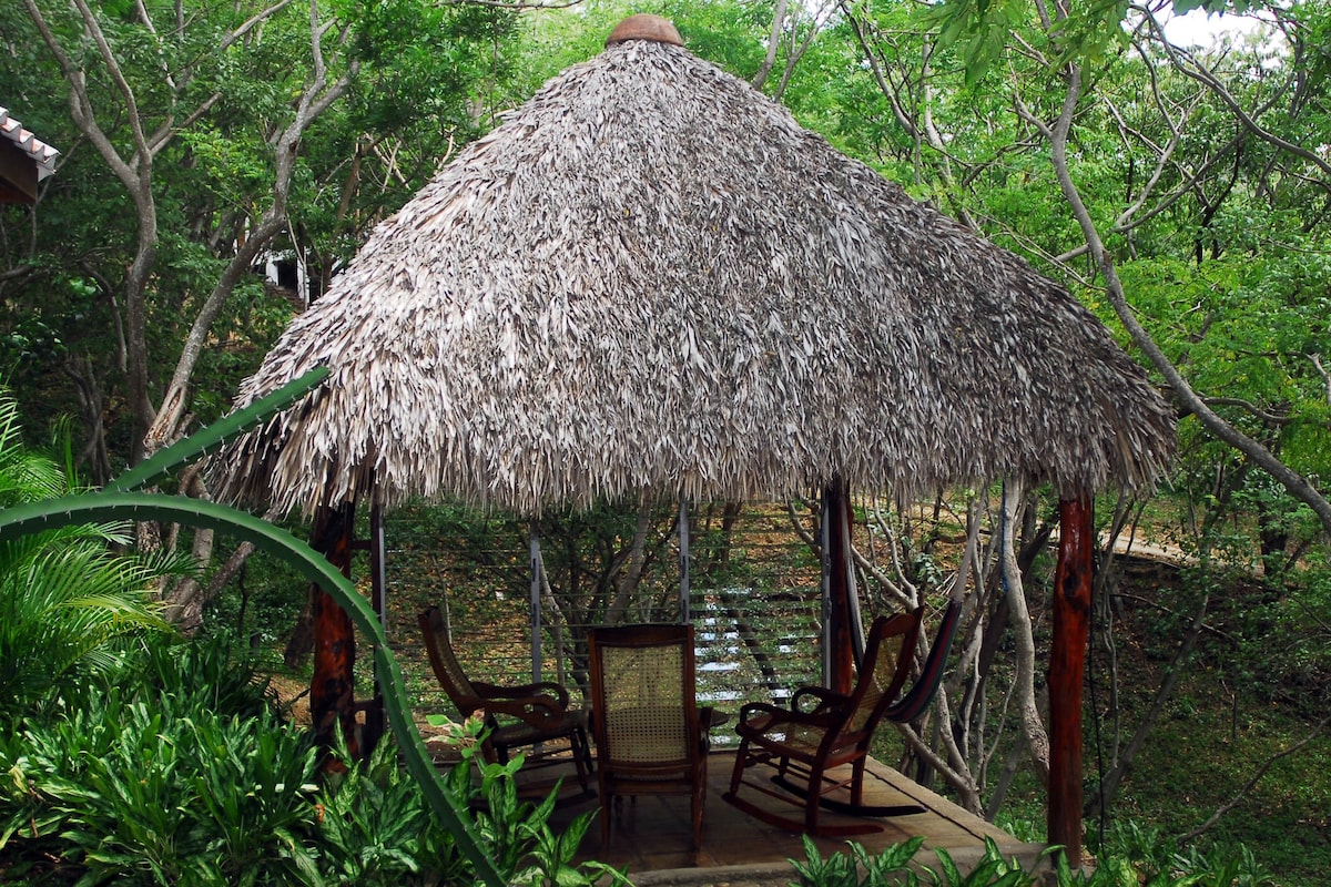 Muebles diferentes y wifi gratis 