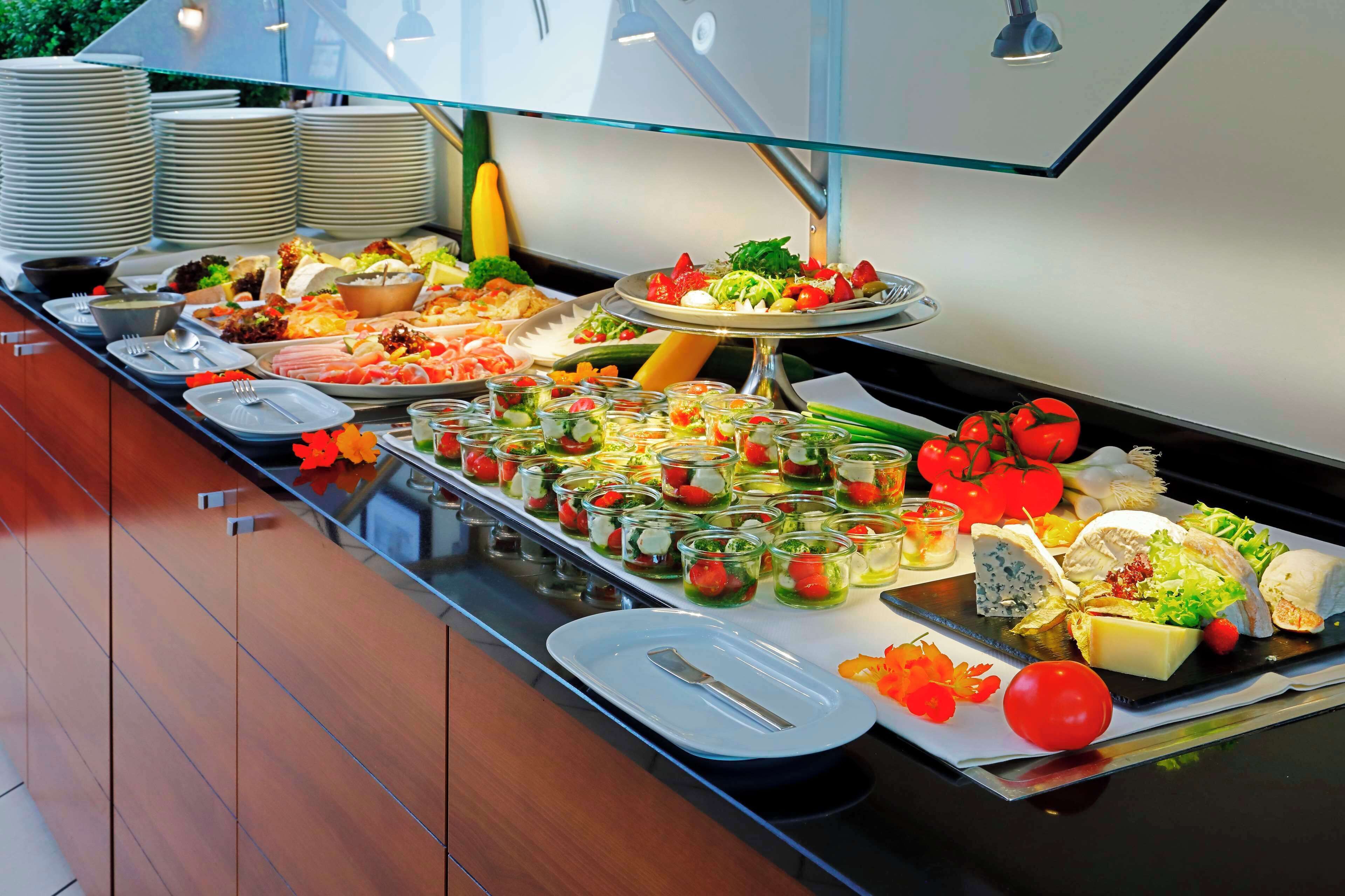 daily buffet breakfast (eur 25 per person)