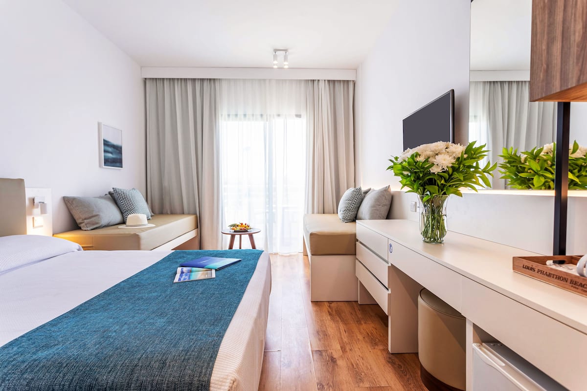 In-room safe, desk, free cribs/infant beds, free WiFi