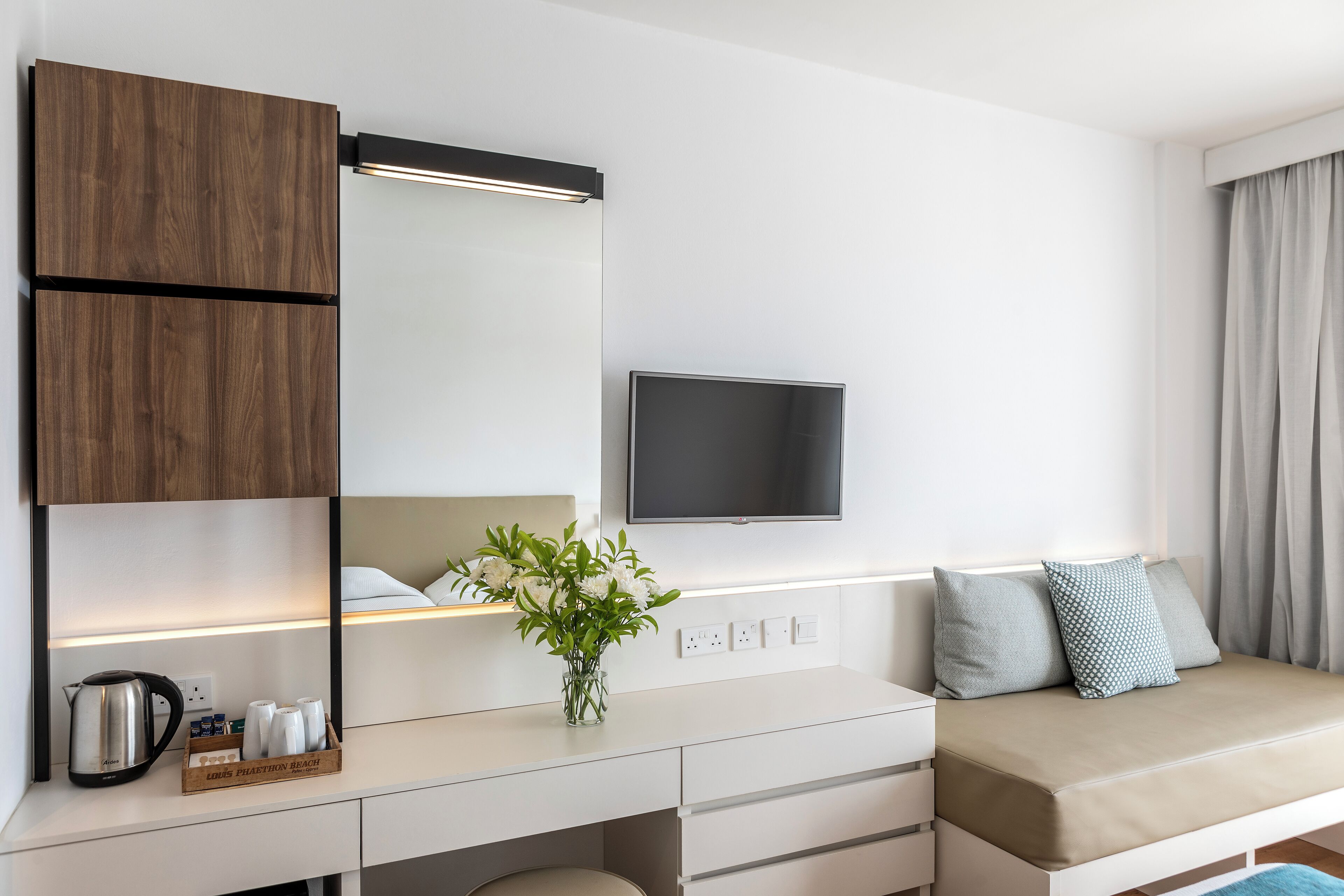 1 bedroom, in-room safe, desk, free cots/infant beds