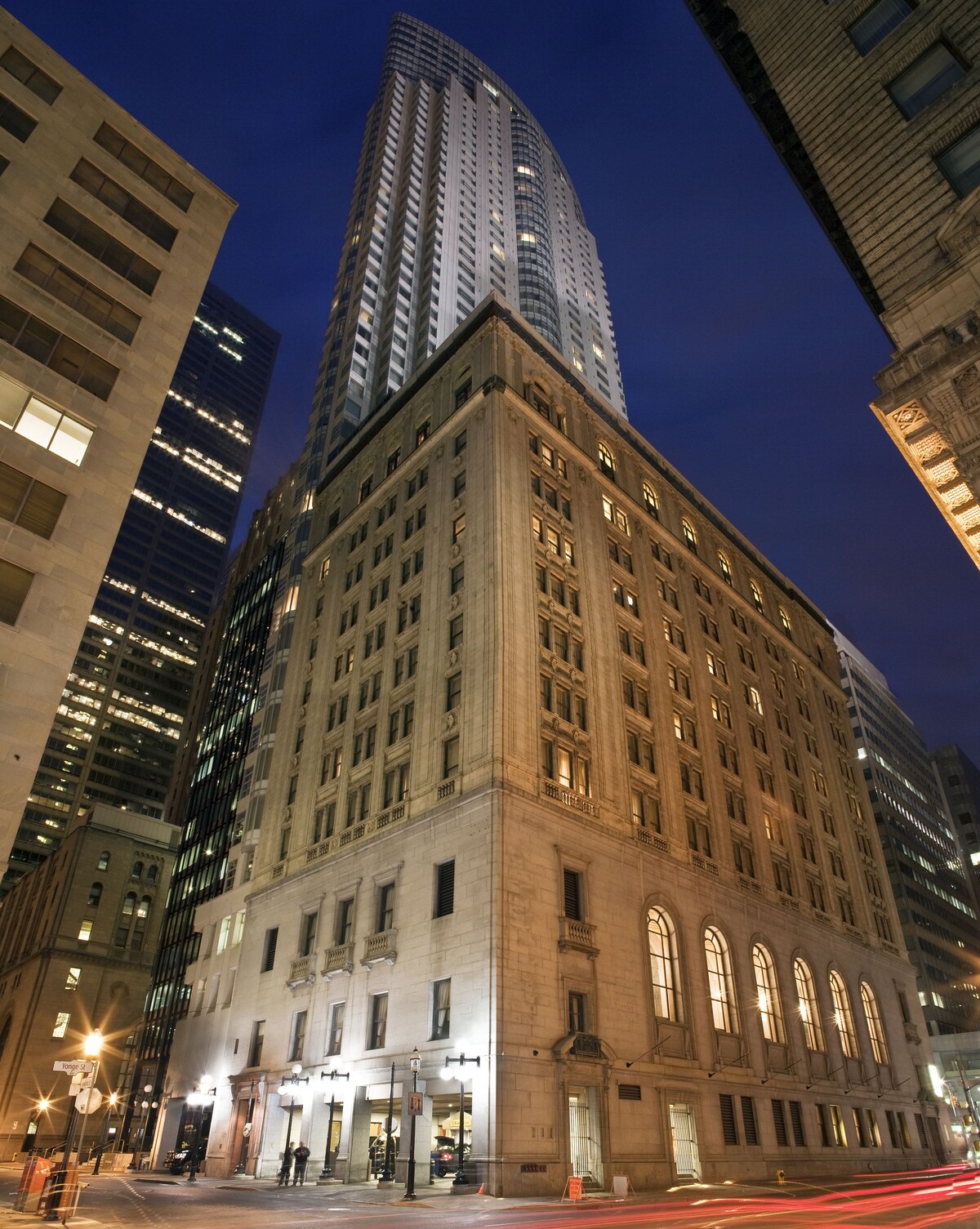 One King West Hotel & Residence