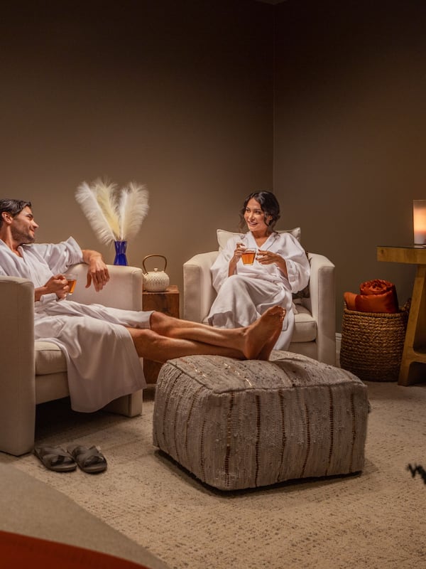 Couples treatment rooms, body treatments, hydrotherapy