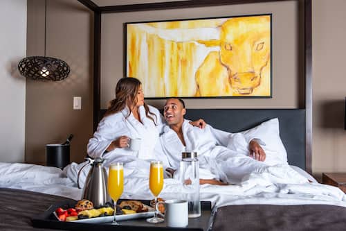 Suíte, 1 cama King, para não fumantes | 1 quarto, roupas de cama premium, camas com colchões pillow-top