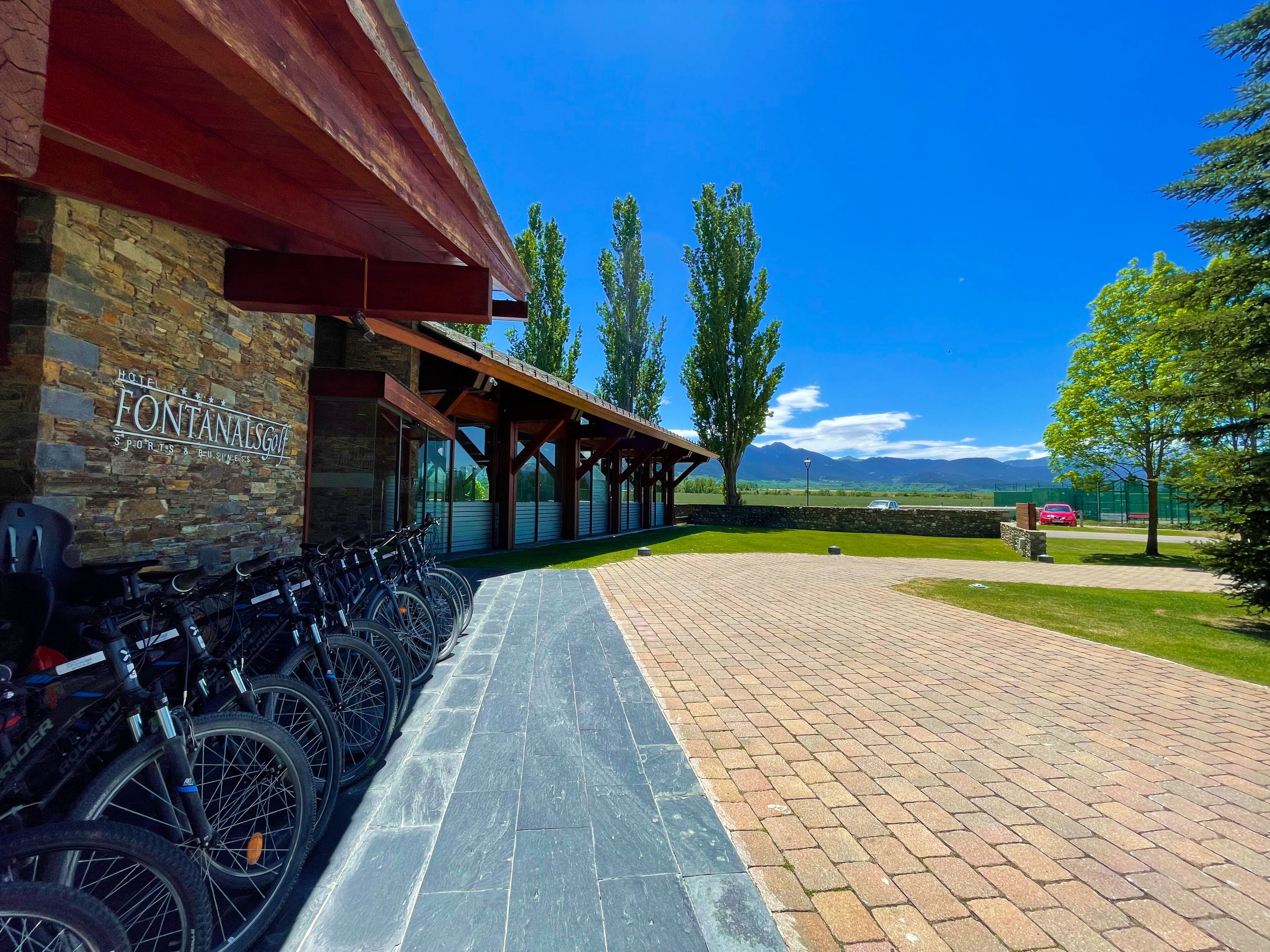 Photo - Hotel Fontanals Golf