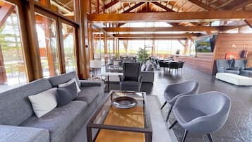 Télévision à écran plat