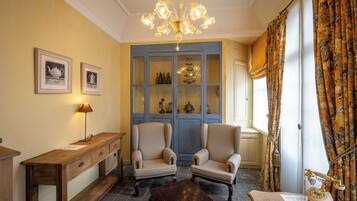 Literie de qualité supérieure, minibar, coffres-forts dans les chambres