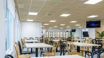 Daily buffet breakfast (EUR 5.5 per person)