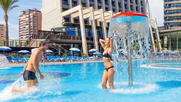 2 outdoor pools, pool umbrellas, sun loungers