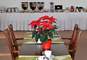 Breakfast area - Hotel Dvořák (Ceske Budejovice)
