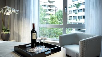 Minibar, in-room safe, desk, soundproofing