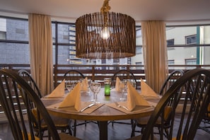 Dinner served - Yomo Centric (Andorra la Vella)