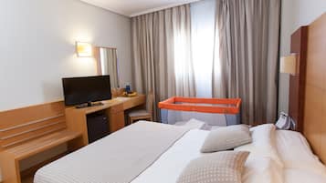 Minibar, in-room safe, desk, soundproofing