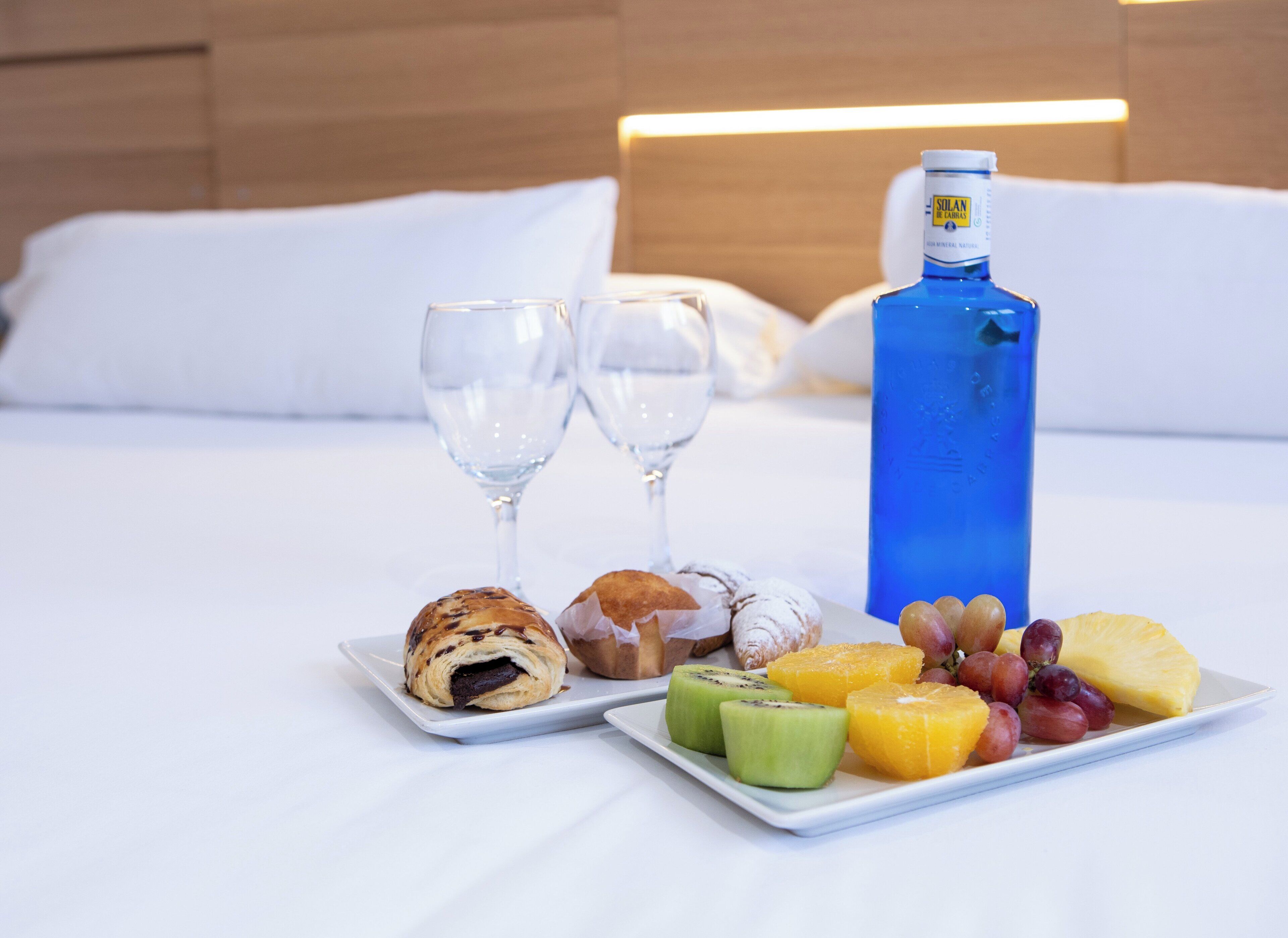 room service – dining