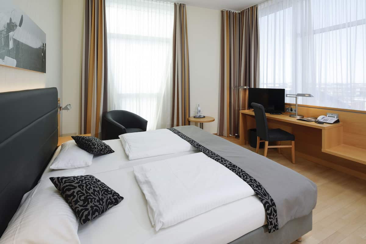 Chambre Double Exécutive | 1 chambre, literie hypoallergénique, coffres-forts dans les chambres