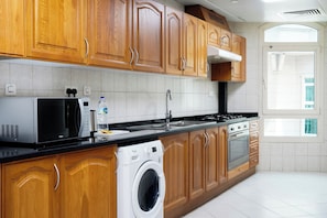 Coffee/tea maker, eco-friendly cleaning products
