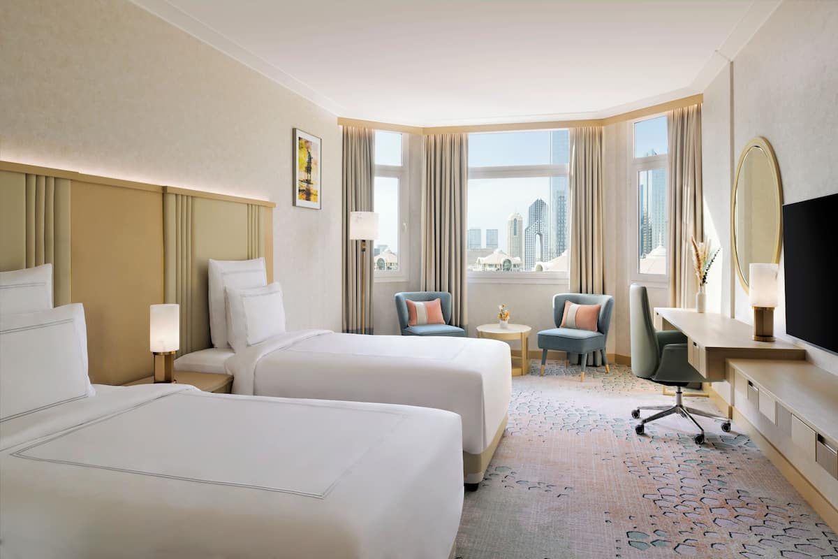 Minibar, in-room safe, individually furnished, desk