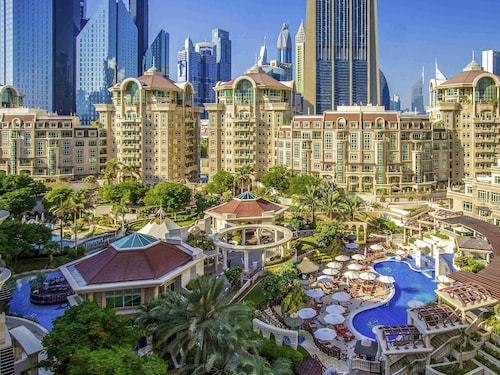 スイスオテル アル ムルージュ ドバイ