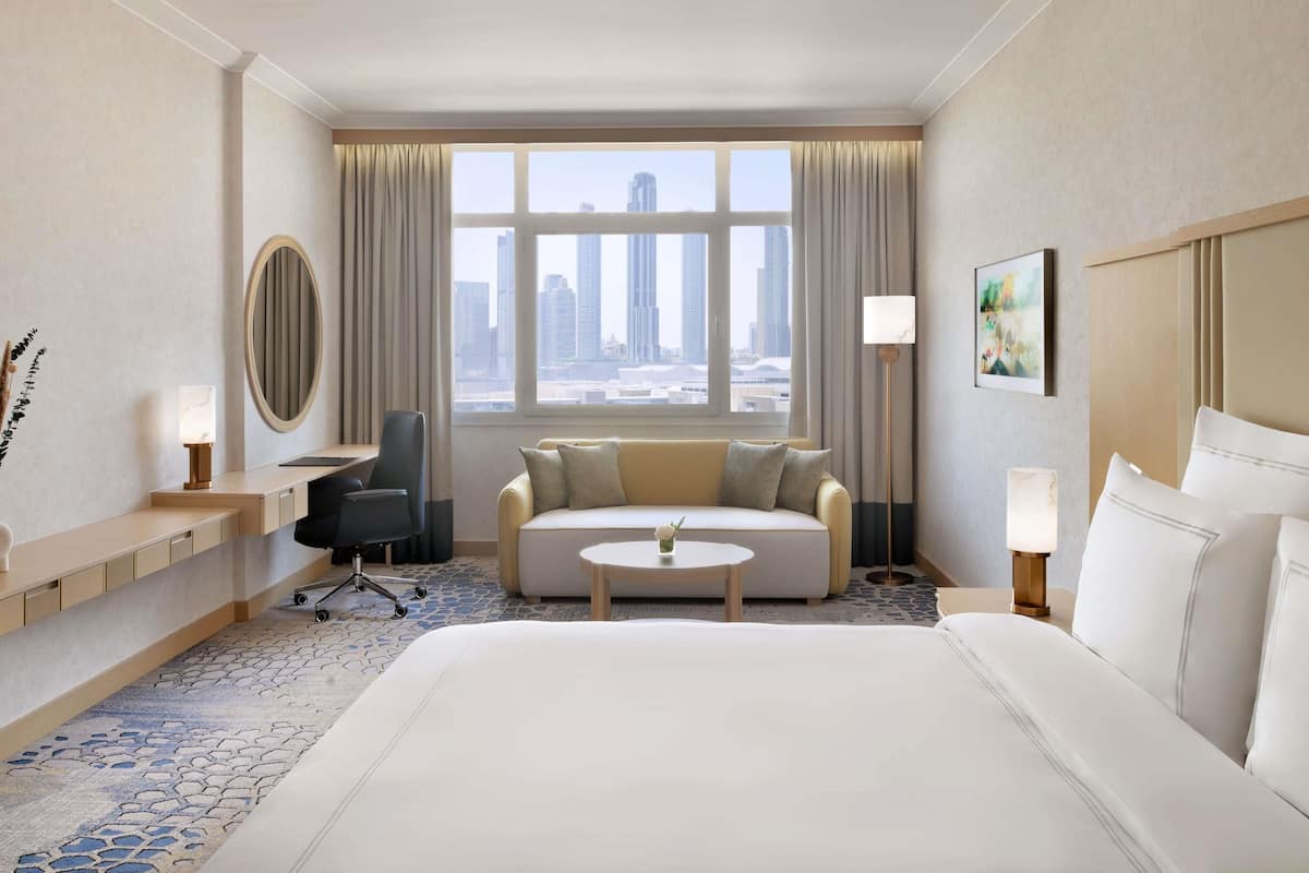 2 bedrooms, minibar, in-room safe, individually furnished