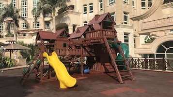 Children's play area - outdoor