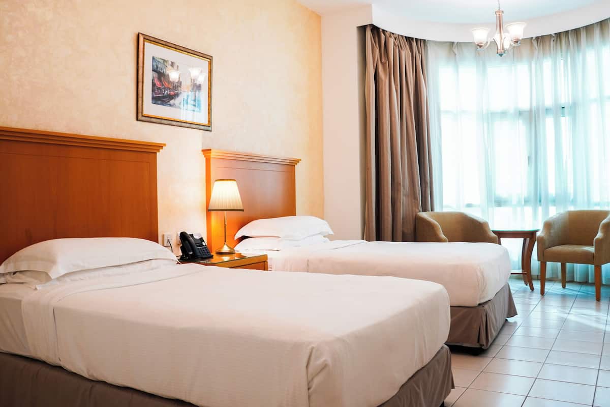 2 bedrooms, minibar, in-room safe, individually furnished