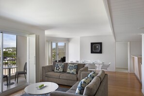 Suite, 3 Bedrooms (Spa) | In-room safe, iron/ironing board, WiFi, bed sheets