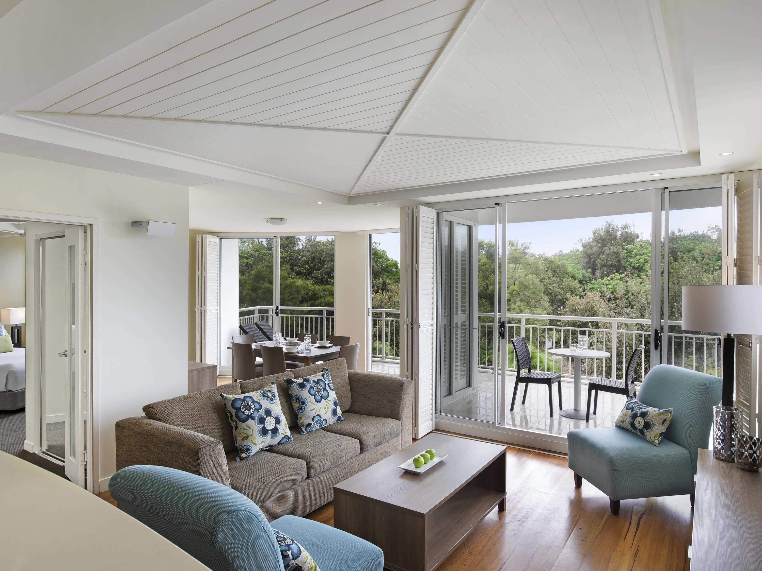 Deluxe-Zimmer, 2 Schlafzimmer | Zimmersafe, Bügeleisen/Bügelbrett, WLAN, Bettwäsche