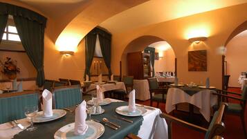 Colazione a buffet inclusa, servita tutte le mattine