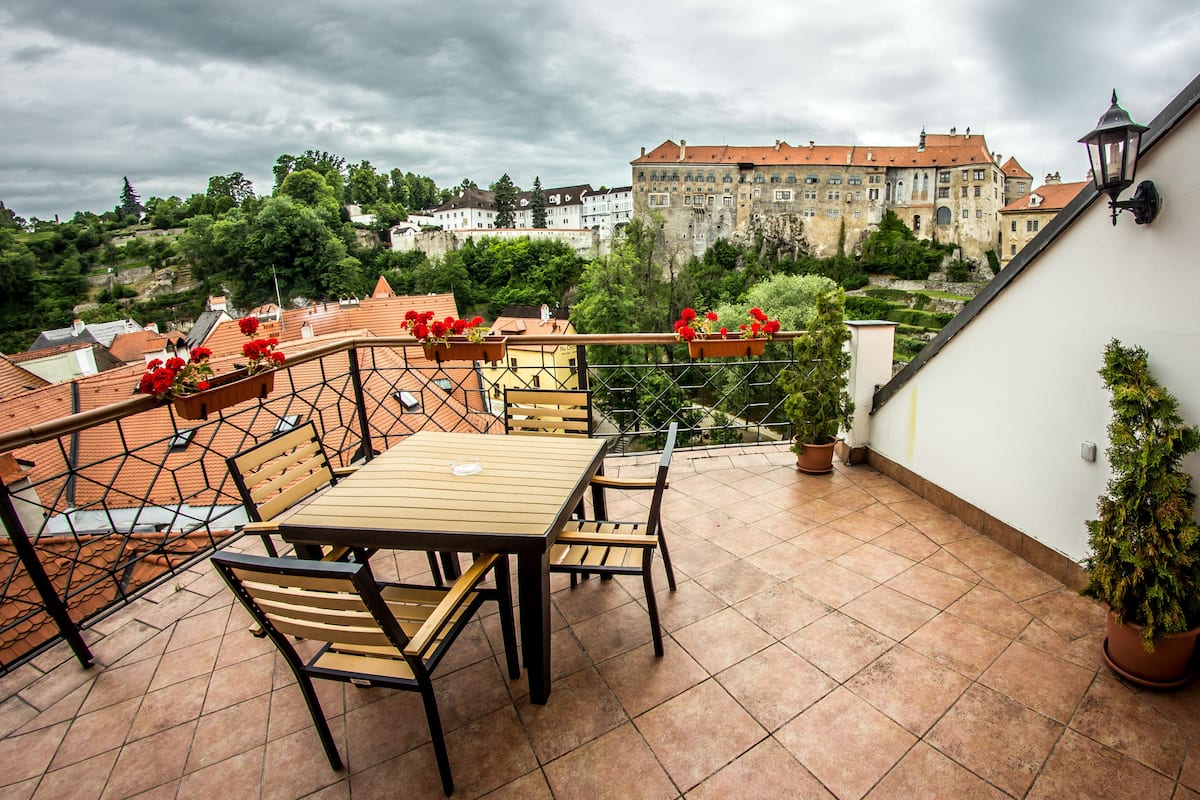 Habitación Deluxe doble, terraza (Castle view) | Terraza o patio