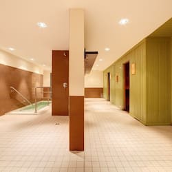 Couples treatment room(s), sauna, body treatments, aromatherapy