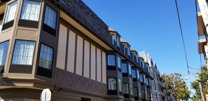 Property grounds - Chelsea Inn (San Francisco)