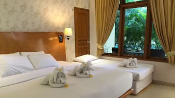 Chambre Standard, 1 trĂšs grand lit