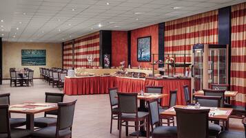 Daily buffet breakfast (EUR 15 per person)