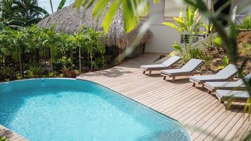 2 outdoor pools, pool umbrellas, sun loungers
