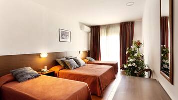 Caja de seguridad en la habitación, escritorio y wifi gratis