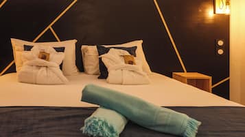 Habitación doble superior | Wifi gratis y ropa de cama