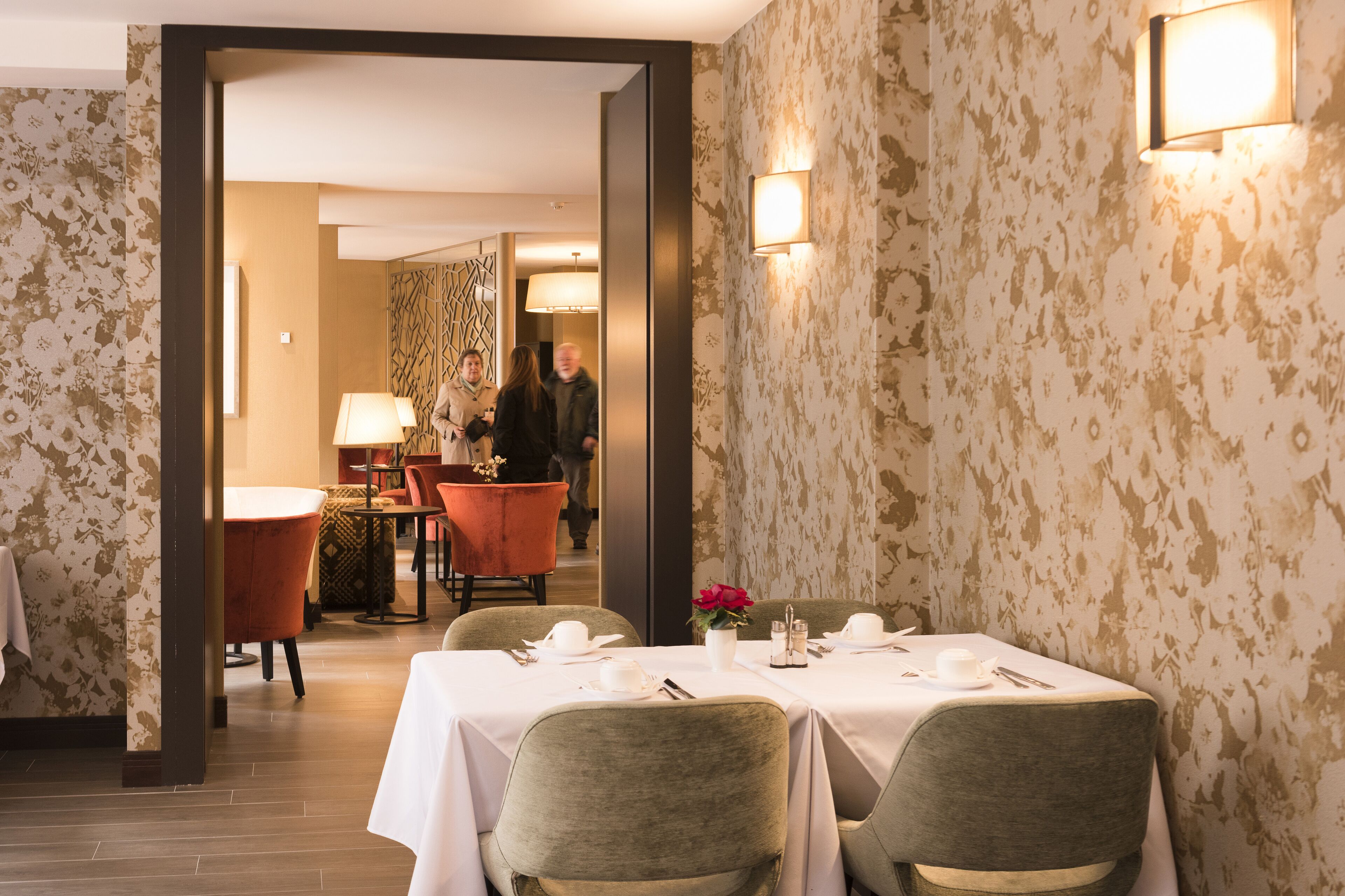 daily buffet breakfast (eur 25 per person)