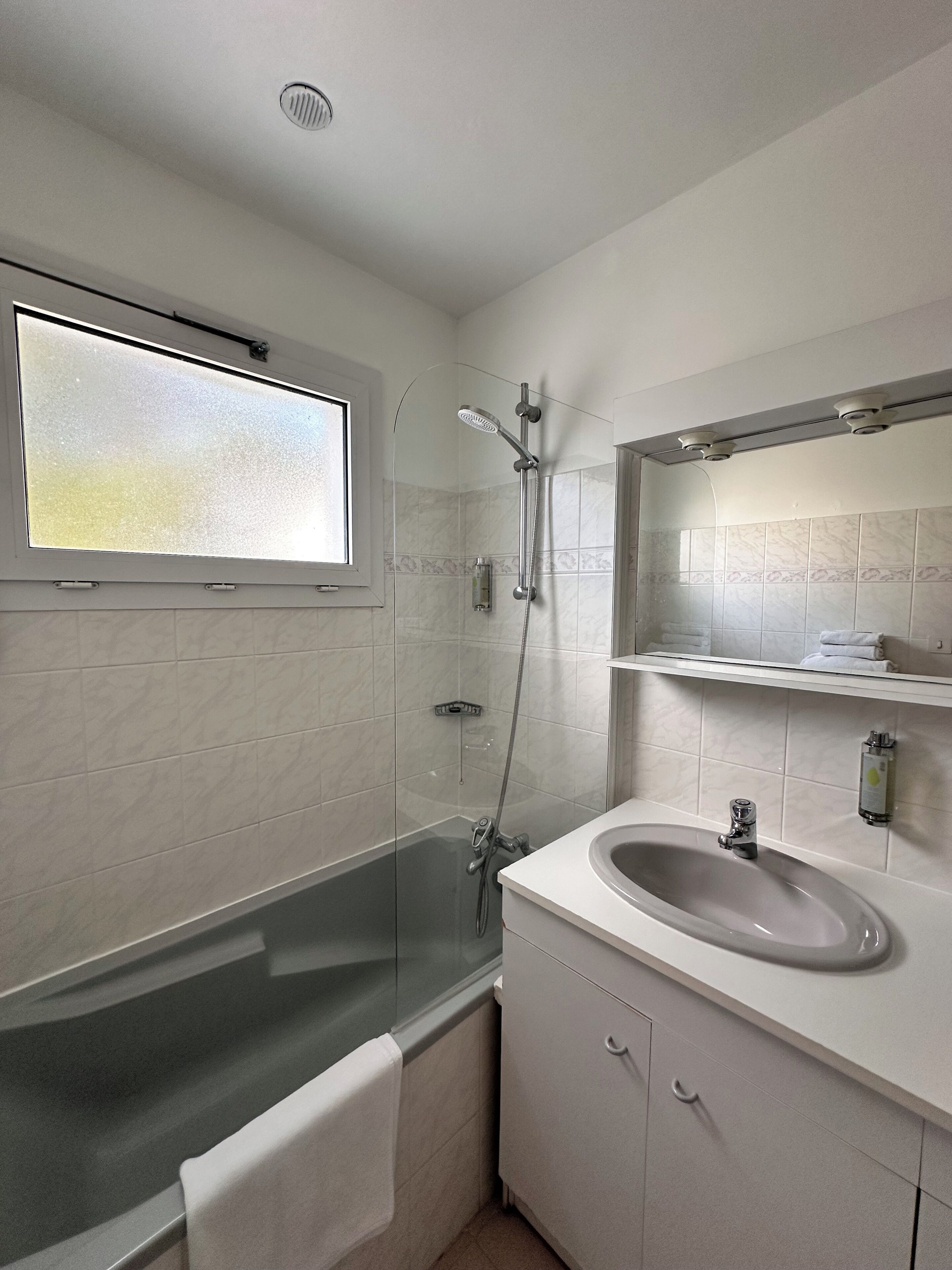 free toiletries, hair dryer, towels