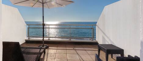 Premium-rum | Sängtillbehör av högsta kvalitet och minibar