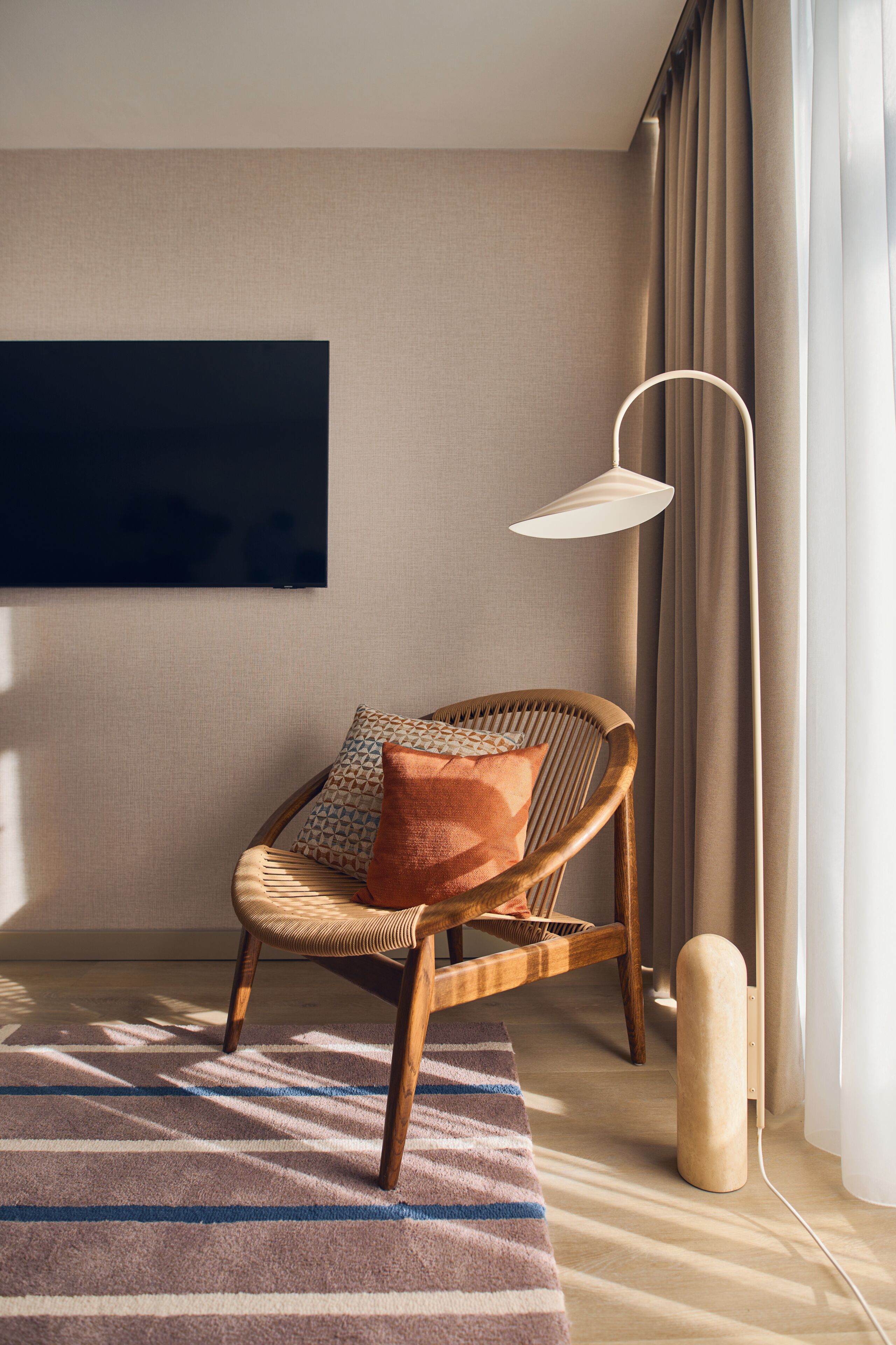32-inch flat-screen TV with satellite channels, TV