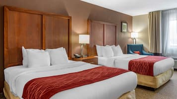 Premium bedding, desk, iron/ironing board, free cribs/infant beds